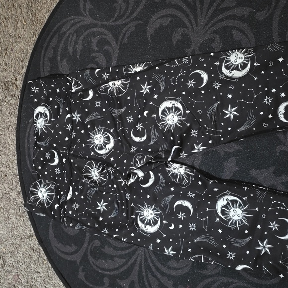 Black Milk Sun And Moon HW Ninja Pants - Picture 7 of 7